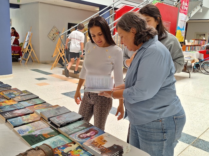 Lincon School - Nosotros