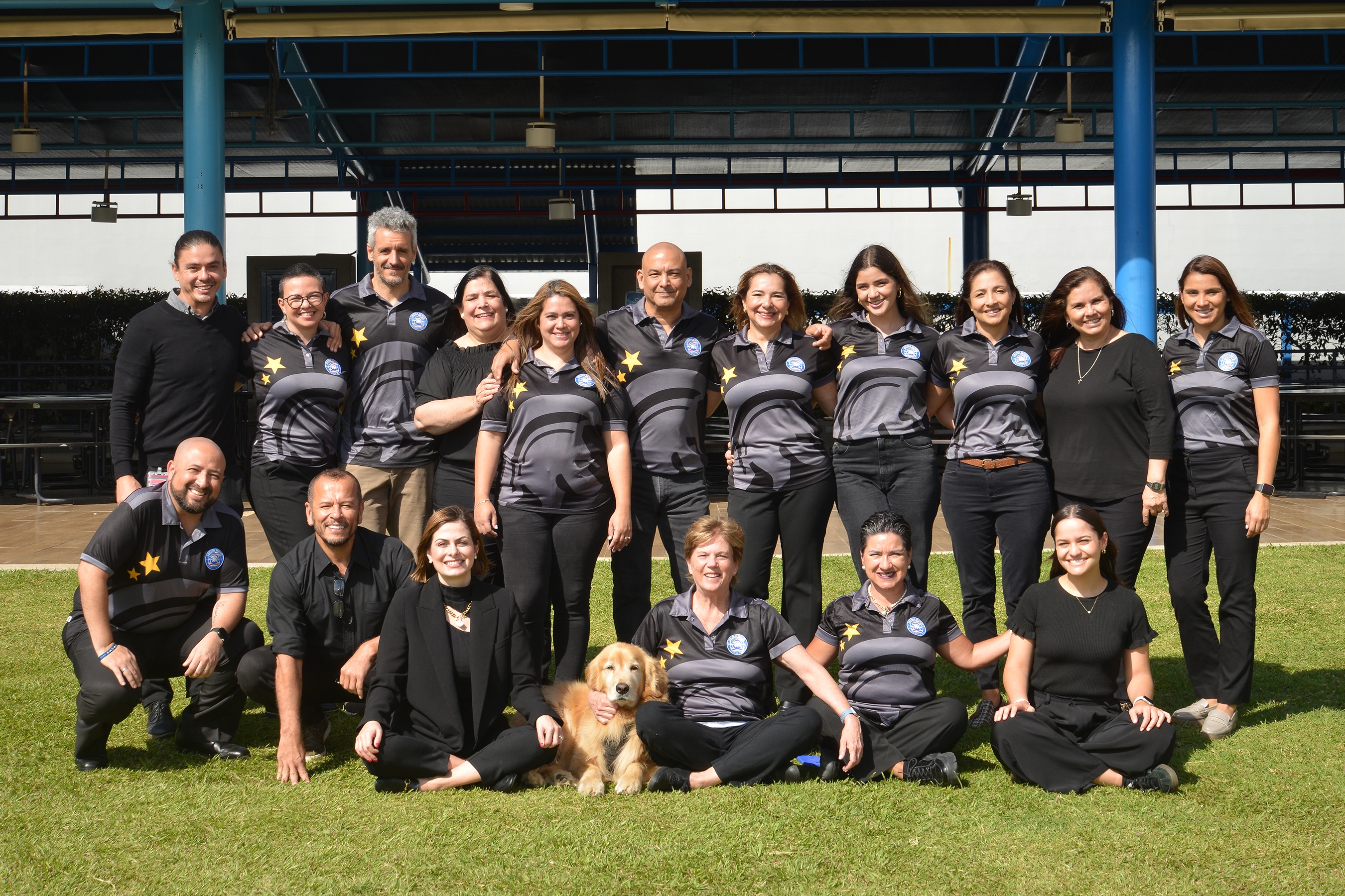 Lincon School - Nosotros